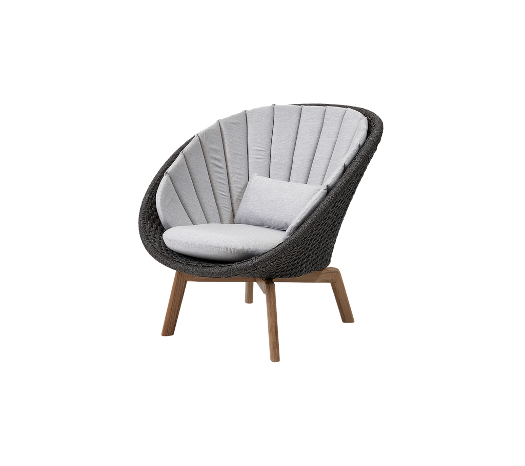 Peacock lounge chair