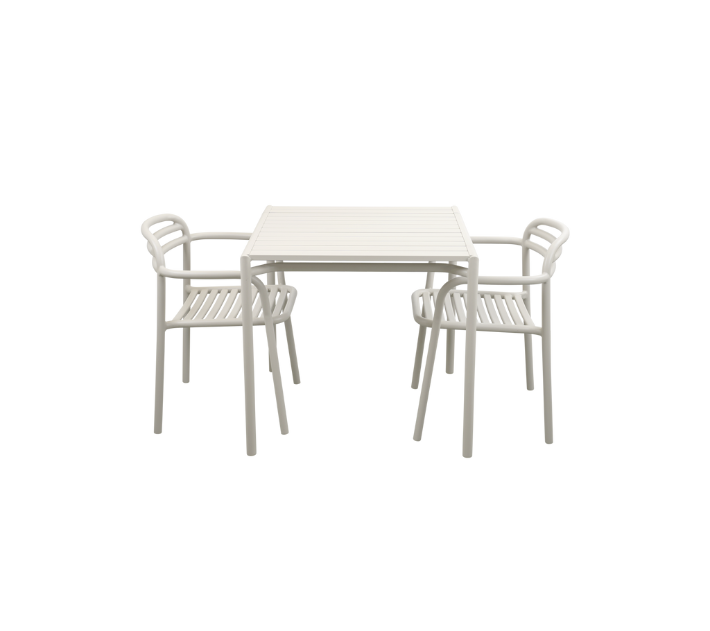 Bliss dining table incl. 2 Bliss armchairs