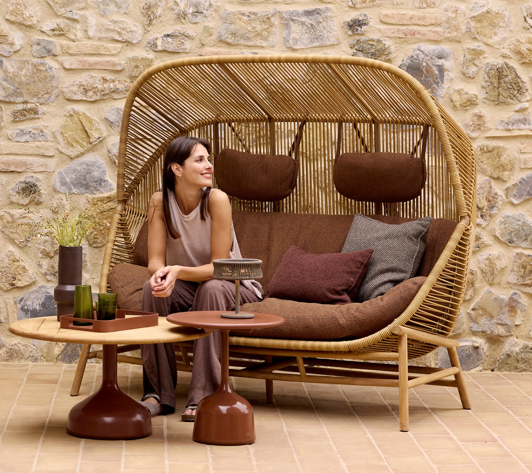 Cane-line Hive 2-seater sofa Scandinavian outdoor furniture